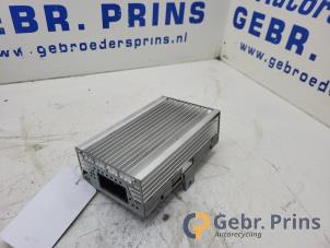 Gebruikte Radio versterker BMW 5 serie (F10) 525d xDrive 16V Prijs € 100,00 Margeregeling aangeboden door Autorec. Gebr. Prins b.v.