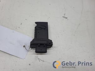 Gebruikte Luchtmassameter BMW 5 serie (F10) 525d xDrive 16V Prijs € 30,00 Margeregeling aangeboden door Autorec. Gebr. Prins b.v.