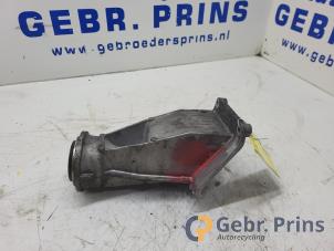 Gebruikte Motorsteun BMW 5 serie (F10) 525d xDrive 16V Prijs € 30,00 Margeregeling aangeboden door Autorec. Gebr. Prins b.v.