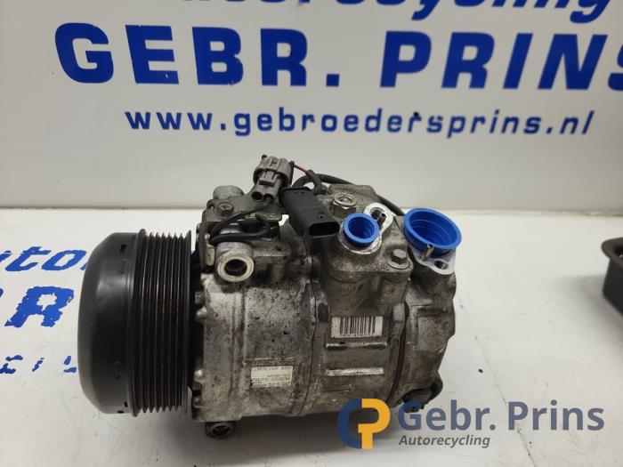 Gebruikte Aircopomp Mercedes S (222.0/222.1) 3.0 S-350 BlueTEC, S-350d 24V Prijs € 150,00 Margeregeling aangeboden door Autorec. Gebr. Prins b.v.