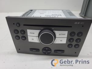 Gebruikte Radio CD Speler Opel Meriva 1.6 16V Prijs € 50,00 Margeregeling aangeboden door Autorec. Gebr. Prins b.v.