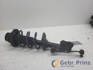 Gebruikte Mac Phersonpoot rechts-voor Hyundai i10 (F5) 1.2i 16V Prijs € 35,00 Margeregeling aangeboden door Autorec. Gebr. Prins b.v.