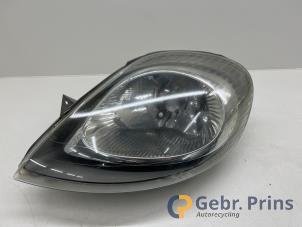 Gebruikte Koplamp links Opel Vivaro 1.9 DTI 16V Prijs € 42,35 Inclusief btw aangeboden door Autorec. Gebr. Prins b.v.