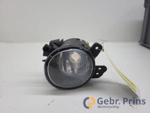 Gebruikte Mistlamp links-voor Mercedes B (W245) 1.5 B-160 16V Prijs € 20,00 Margeregeling aangeboden door Autorec. Gebr. Prins b.v.