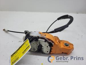 Gebruikte Deurslot Mechaniek 4Deurs links-voor Ford Ka II 1.2 Prijs € 20,00 Margeregeling aangeboden door Autorec. Gebr. Prins b.v.