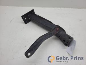 Gebruikte Bumpersteun rechts-voor Ford Ka II 1.2 Prijs € 20,00 Margeregeling aangeboden door Autorec. Gebr. Prins b.v.