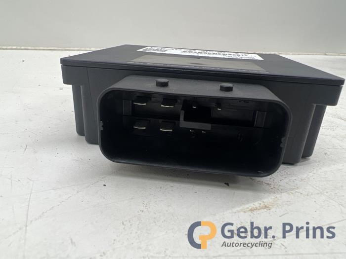 Central electronic module van een Volkswagen Golf VI (5K1) 1.2 TSI BlueMotion 2012