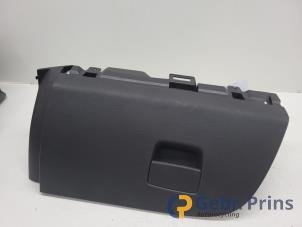 Gebruikte Dashboardkastje Opel Adam 1.0 Ecotec 12V SIDI Turbo Prijs € 25,00 Margeregeling aangeboden door Autorec. Gebr. Prins b.v.