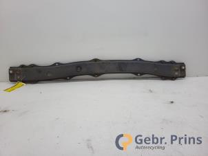 Gebruikte Radiateurbalk Peugeot 107 1.0 12V Prijs € 25,00 Margeregeling aangeboden door Autorec. Gebr. Prins b.v.