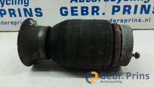 Gebruikte Luchtbalg Iveco New Daily VI 35C21, 35S21, 40C21, 50C21, 65C21, 70C21 Prijs € 121,00 Inclusief btw aangeboden door Autorec. Gebr. Prins b.v.