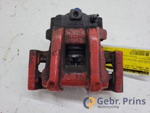 Gebruikte Remklauw (Tang) links-achter BMW 1 serie (F20) 120i 1.6 16V Prijs € 40,00 Margeregeling aangeboden door Autorec. Gebr. Prins b.v.