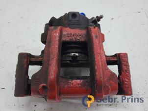 Gebruikte Remklauw (Tang) rechts-voor BMW 1 serie (F20) 120i 1.6 16V Prijs € 40,00 Margeregeling aangeboden door Autorec. Gebr. Prins b.v.