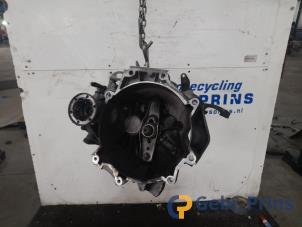 Gebruikte Versnellingsbak Seat Cordoba (6L2) 1.4 16V Prijs € 200,00 Margeregeling aangeboden door Autorec. Gebr. Prins b.v.