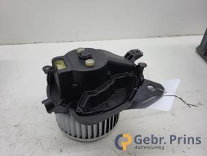 Gebruikte Aanjager Fiat Grande Punto (199) 1.4 Prijs € 30,00 Margeregeling aangeboden door Autorec. Gebr. Prins b.v.