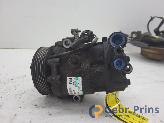 Gebruikte Aircopomp Fiat Fiorino (225) 1.3 JTD 16V Multijet Prijs € 60,00 Margeregeling aangeboden door Autorec. Gebr. Prins b.v.