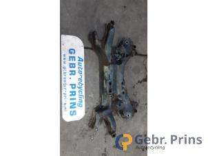 Gebruikte Subframe Toyota RAV4 (A3) 2.2 D-4D 16V 4x4 Prijs € 125,00 Margeregeling aangeboden door Autorec. Gebr. Prins b.v.
