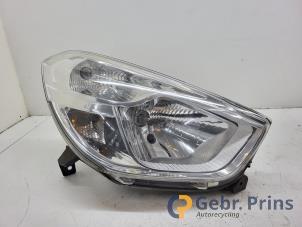 Gebruikte Rechter Koplamp Dacia Dokker (0S) 1.5 dCi 90 Prijs € 181,50 Inclusief btw aangeboden door Autorec. Gebr. Prins b.v.