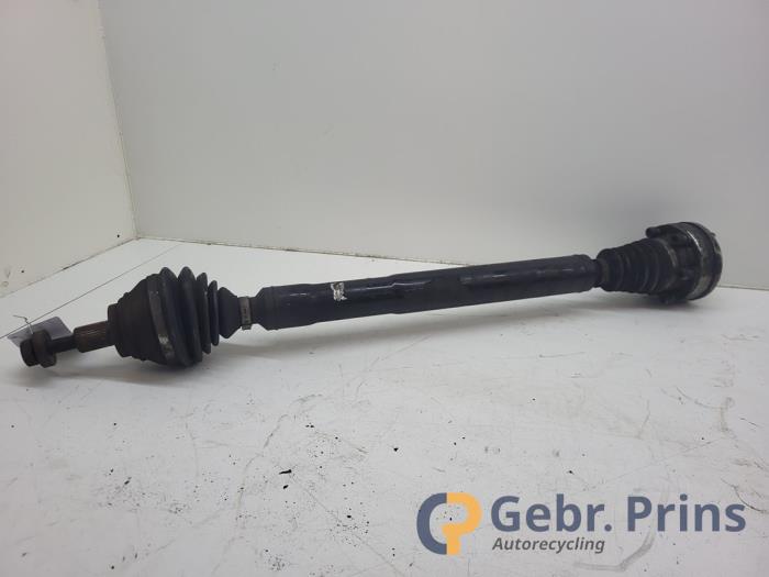 Gebruikte Steekas rechts-voor Seat Leon (1P1) 2.0 TFSI 16V Prijs € 40,00 Margeregeling aangeboden door Autorec. Gebr. Prins b.v.