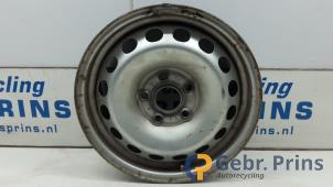 Gebruikte Velg Volkswagen Caddy III (2KA,2KH,2CA,2CH) 1.6 TDI 16V Prijs € 24,20 Inclusief btw aangeboden door Autorec. Gebr. Prins b.v.
