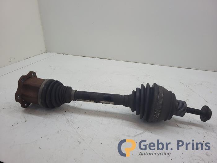 Gebruikte Steekas links-voor Audi A4 (B8) 2.0 TDI 16V Prijs € 40,00 Margeregeling aangeboden door Autorec. Gebr. Prins b.v.