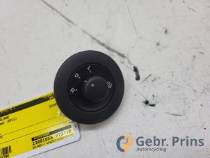 Gebruikte Spiegel Schakelaar Volkswagen Scirocco (137/13AD) 1.4 TSI 122 16V Prijs € 10,00 Margeregeling aangeboden door Autorec. Gebr. Prins b.v.