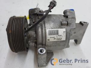 Gebruikte Aircopomp Smart Forfour (453) 1.0 12V Prijs € 100,00 Margeregeling aangeboden door Autorec. Gebr. Prins b.v.