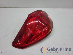 Gebruikte Achterlicht links Opel Astra J (PC6/PD6/PE6/PF6) 1.4 16V ecoFLEX Prijs € 40,00 Margeregeling aangeboden door Autorec. Gebr. Prins b.v.