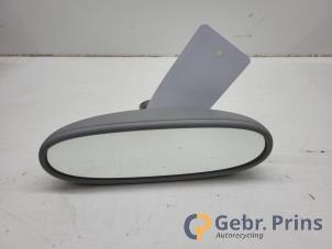 Gebruikte Spiegel binnen Audi A1 (8X1/8XK) 1.2 TFSI Prijs € 25,00 Margeregeling aangeboden door Autorec. Gebr. Prins b.v.