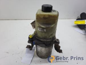 Gebruikte Pomp Servo Ford C-Max (DM2) 2.0 16V Prijs € 100,00 Margeregeling aangeboden door Autorec. Gebr. Prins b.v.