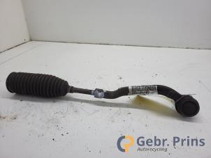 Gebruikte Spoorstang links Peugeot 308 SW (L4/L9/LC/LJ/LR) 1.2 12V e-THP PureTech 110 Prijs € 20,00 Margeregeling aangeboden door Autorec. Gebr. Prins b.v.