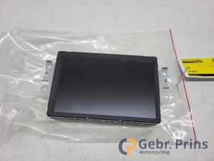 Gebruikte Display Interieur Volvo V40 (MV) 2.0 D4 16V Prijs € 75,00 Margeregeling aangeboden door Autorec. Gebr. Prins b.v.