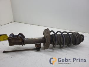 Gebruikte Mac Phersonpoot links-voor Fiat Grande Punto (199) 1.4 Prijs € 40,00 Margeregeling aangeboden door Autorec. Gebr. Prins b.v.