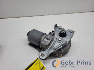 Gebruikte Ruitenwissermotor voor Volvo V40 (MV) 2.0 D4 16V Prijs € 40,00 Margeregeling aangeboden door Autorec. Gebr. Prins b.v.