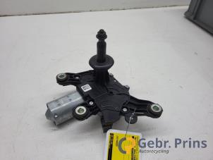 Gebruikte Ruitenwissermotor achter Renault Captur (2R) 0.9 Energy TCE 12V Prijs € 35,00 Margeregeling aangeboden door Autorec. Gebr. Prins b.v.