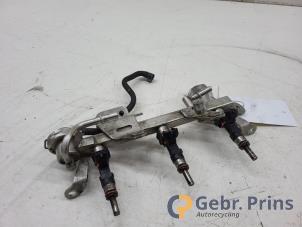 Gebruikte Common rail (Injectie) Renault Captur (2R) 0.9 Energy TCE 12V Prijs € 40,00 Margeregeling aangeboden door Autorec. Gebr. Prins b.v.