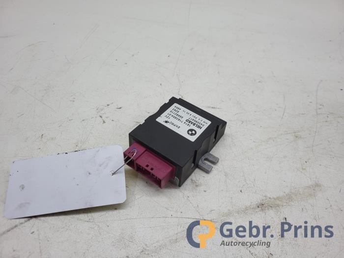 Gebruikte Brandstofpomp module BMW 3 serie (E92) 330d 24V Prijs € 40,00 Margeregeling aangeboden door Autorec. Gebr. Prins b.v.