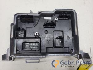 Gebruikte Computer Body Control Tesla Model 3 RWD 60 kWh Prijs € 250,00 Margeregeling aangeboden door Autorec. Gebr. Prins b.v.