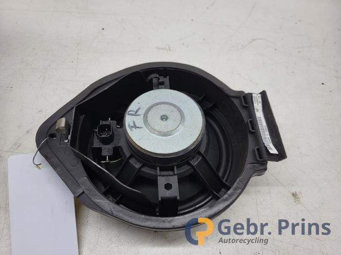 Luidspreker van een Opel Meriva 1.4 16V Ecotec 2012