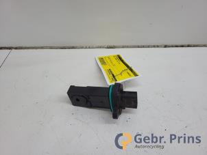 Gebruikte Luchtmassameter Opel Corsa D 1.4 16V Twinport Prijs € 25,00 Margeregeling aangeboden door Autorec. Gebr. Prins b.v.