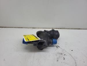 Gebruikte Waterpomp Renault Twingo III (AH) 1.0 SCe 70 12V Prijs € 30,00 Margeregeling aangeboden door Autorec. Gebr. Prins b.v.
