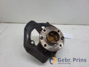 Gebruikte Asschenkel links-voor Renault Twingo III (AH) 1.0 SCe 70 12V Prijs € 40,00 Margeregeling aangeboden door Autorec. Gebr. Prins b.v.