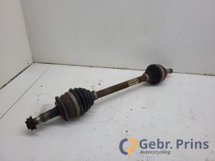 Gebruikte Cardanas links-voor (VWA) Opel Astra K 1.0 Turbo 12V Prijs € 75,00 Margeregeling aangeboden door Autorec. Gebr. Prins b.v.