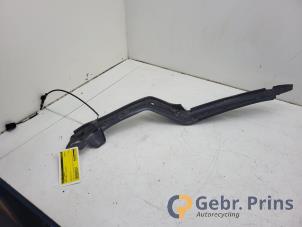 Gebruikte Sensor (overige) Tesla Model X 90D Prijs € 40,00 Margeregeling aangeboden door Autorec. Gebr. Prins b.v.