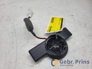 Gebruikte Tweeter Tesla Model X 90D Prijs € 20,00 Margeregeling aangeboden door Autorec. Gebr. Prins b.v.