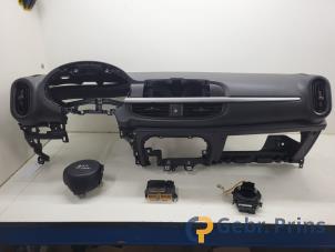 Gebruikte Airbag set + dashboard Kia Picanto (JA) 1.0 12V Prijs € 1.100,00 Margeregeling aangeboden door Autorec. Gebr. Prins b.v.