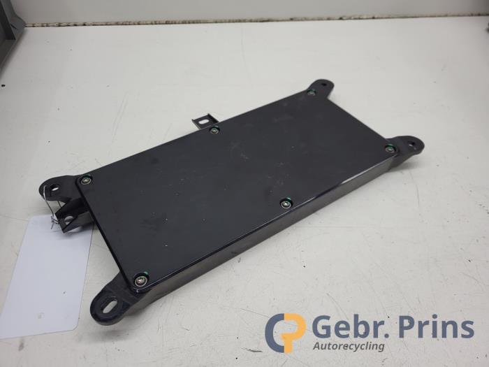 Computer Body Control van een Tesla Model X 90D 2016