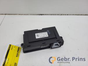 Gebruikte Handrem Module Tesla Model X 90D Prijs € 50,00 Margeregeling aangeboden door Autorec. Gebr. Prins b.v.