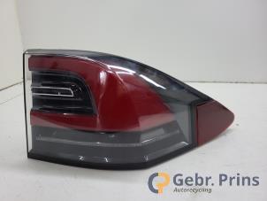Gebruikte Achterlicht rechts Tesla Model X 90D Prijs € 350,00 Margeregeling aangeboden door Autorec. Gebr. Prins b.v.