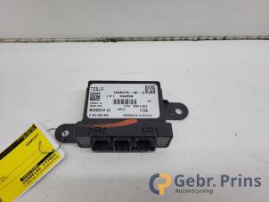 Gebruikte PDC Module Tesla Model X 90D Prijs € 75,00 Margeregeling aangeboden door Autorec. Gebr. Prins b.v.