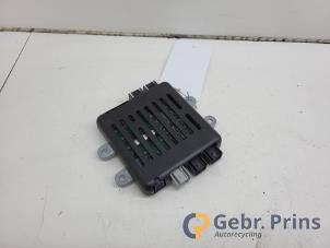 Gebruikte WiFi module Tesla Model X 90D Prijs € 75,00 Margeregeling aangeboden door Autorec. Gebr. Prins b.v.